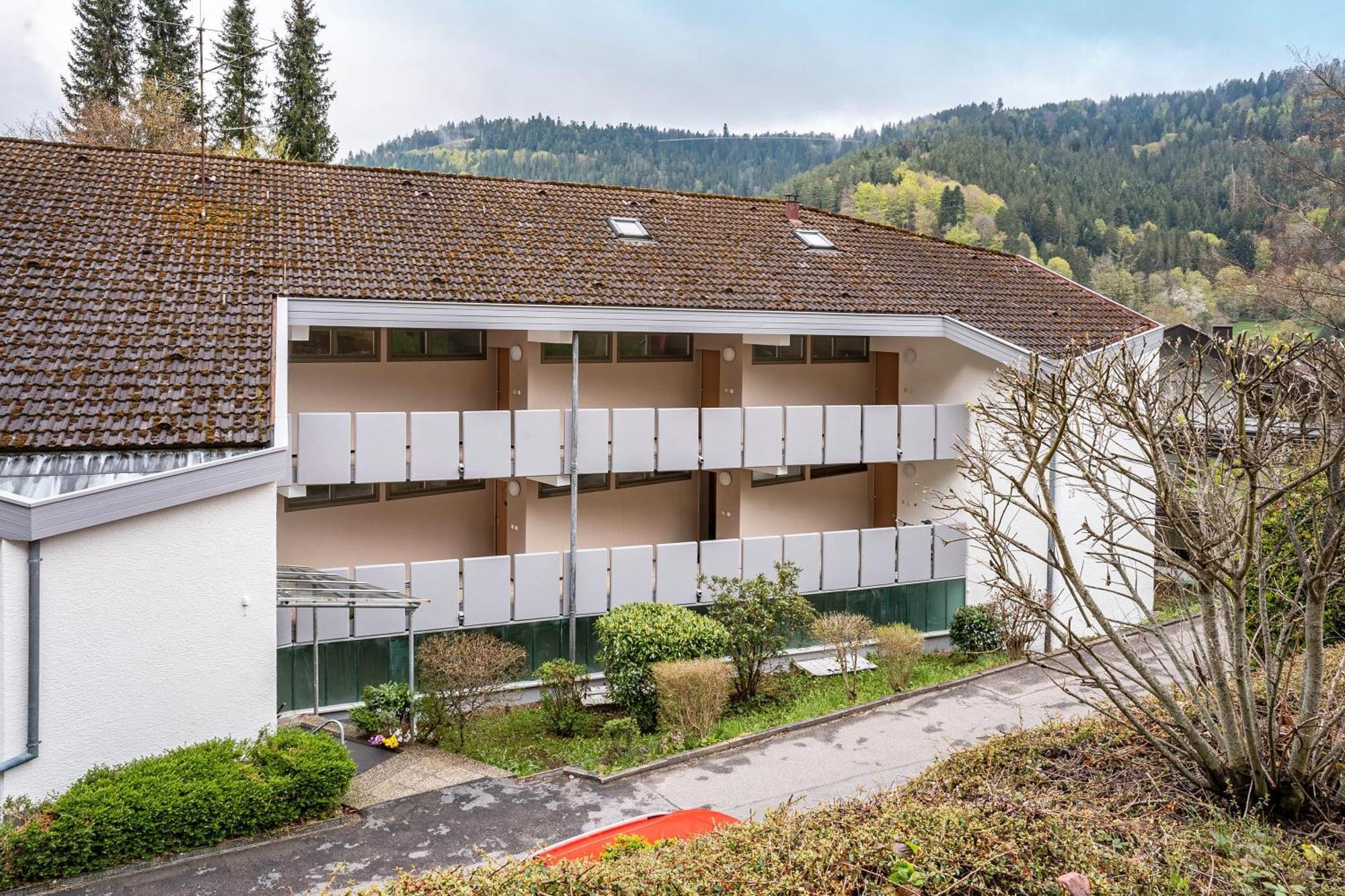 Ferienwohnung Tannenwald Bad Wildbad Bagian luar foto